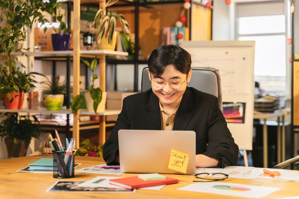 AI-Driven Business Support Solutions